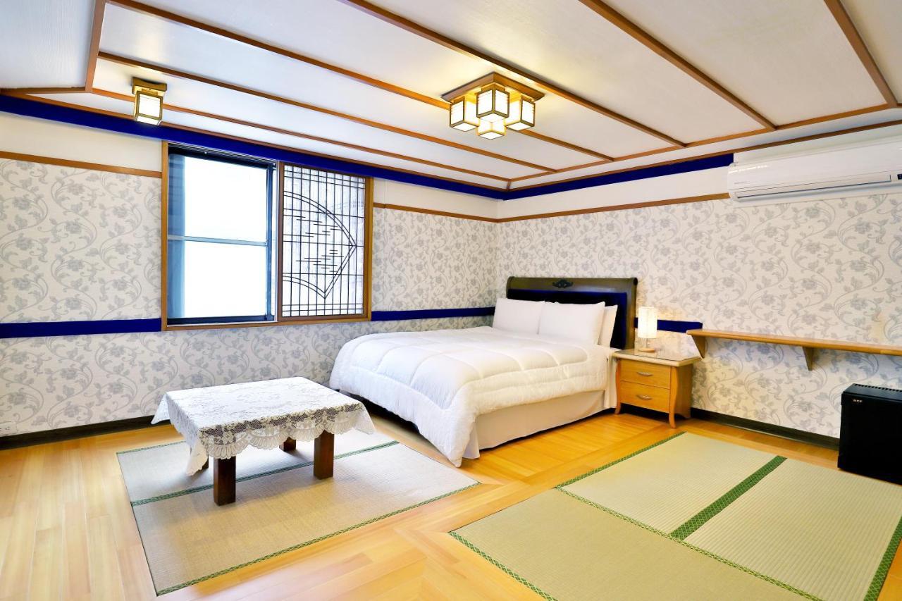 Phoenix Pavilion Hot Spring Hotel Taipei Exterior photo