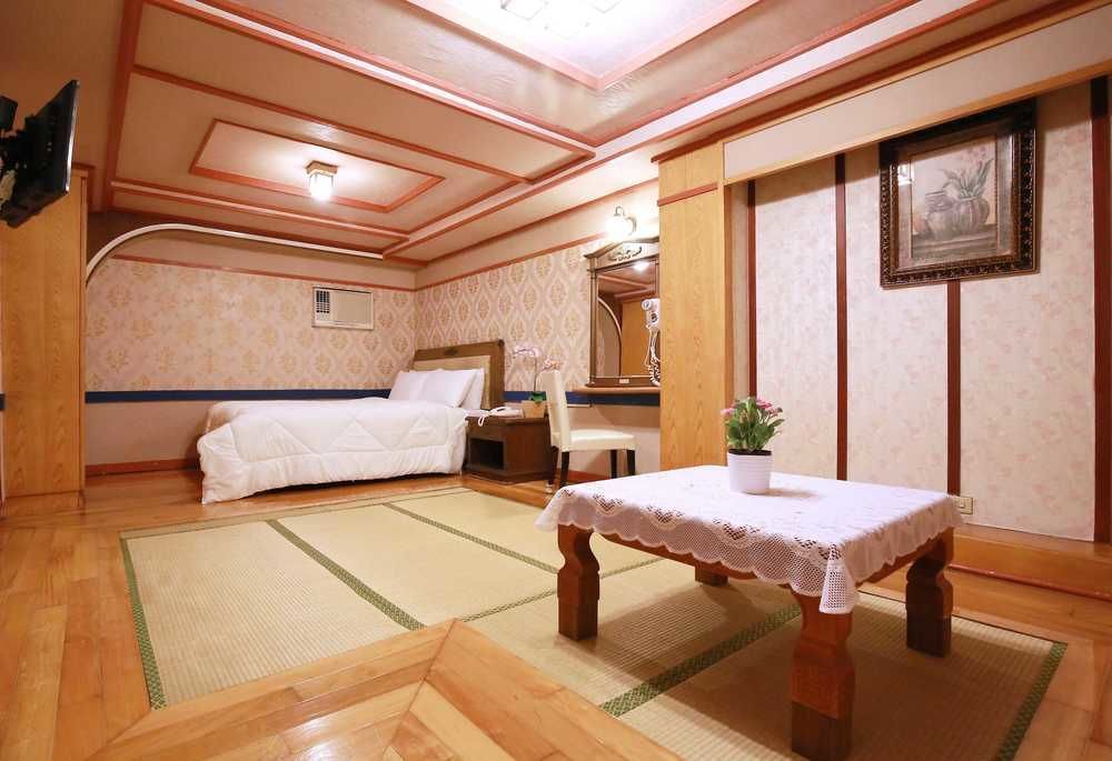 Phoenix Pavilion Hot Spring Hotel Taipei Exterior photo