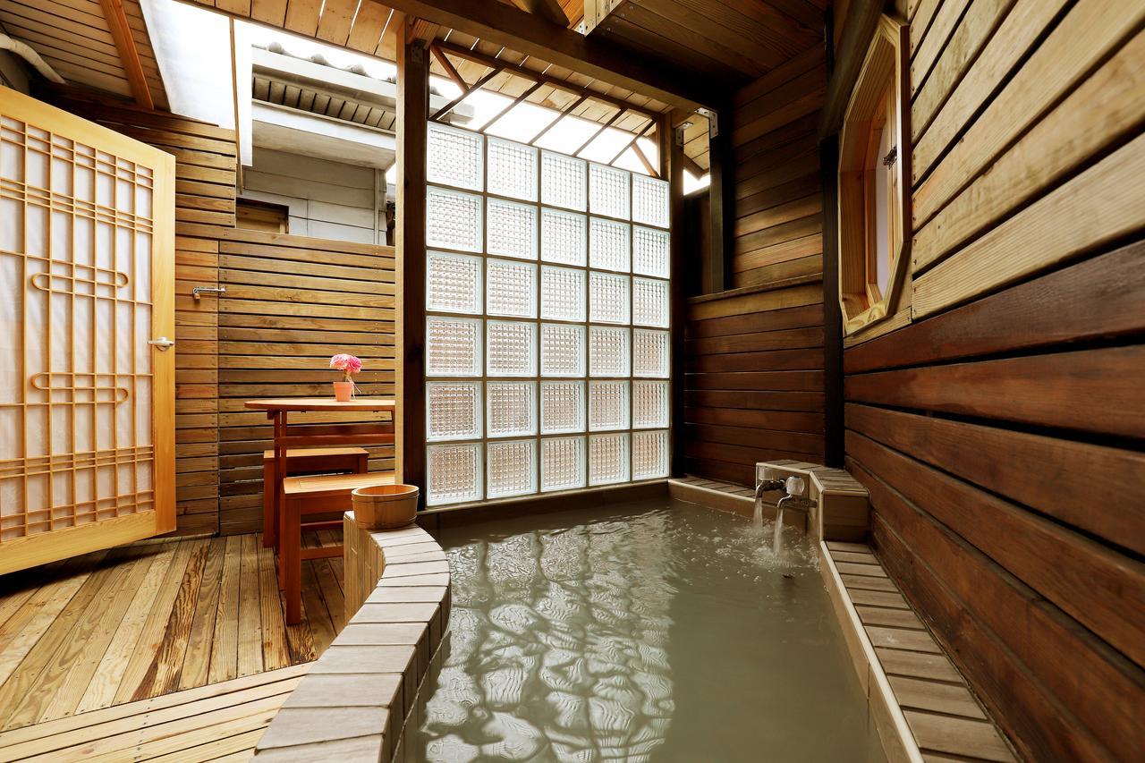 Phoenix Pavilion Hot Spring Hotel Taipei Exterior photo
