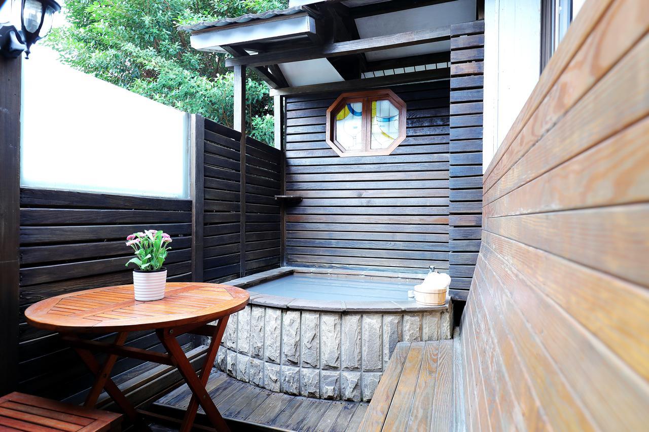 Phoenix Pavilion Hot Spring Hotel Taipei Exterior photo